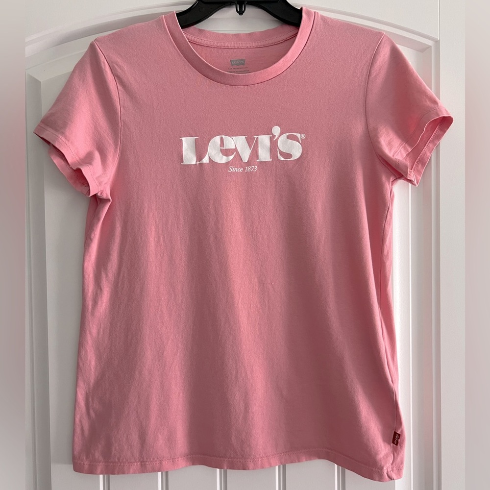 Levi’s Pink Short Sleeve Tee 100% Cotton Size Medium Women’s - Picture 2 of 10